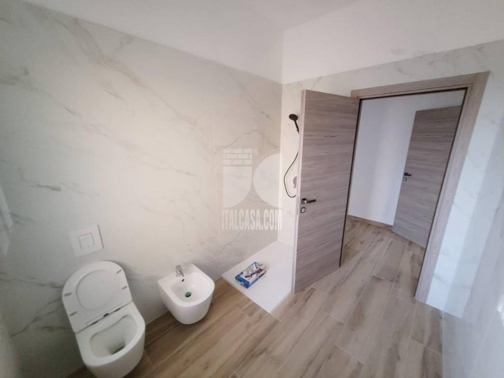 Appartamento a Mantova in VIA MAESTRI DEL LAVORO - Foto 4