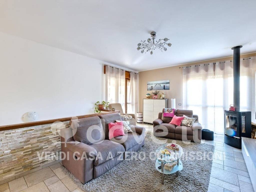 Villa a Cuveglio in Via Giuseppe Verdi, 25 - Foto 2