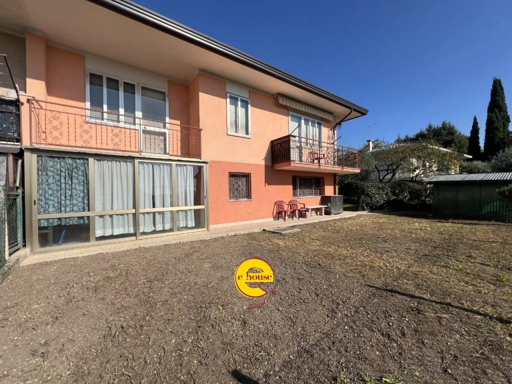 Villa a Borso del grappa in Via martiri del Grappa - Foto 3