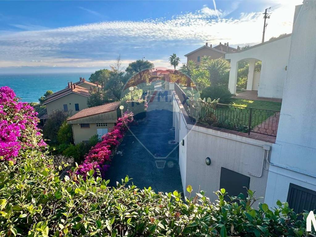 Appartamento a Ospedaletti in Strada Valdirodi, 28 - Foto 4