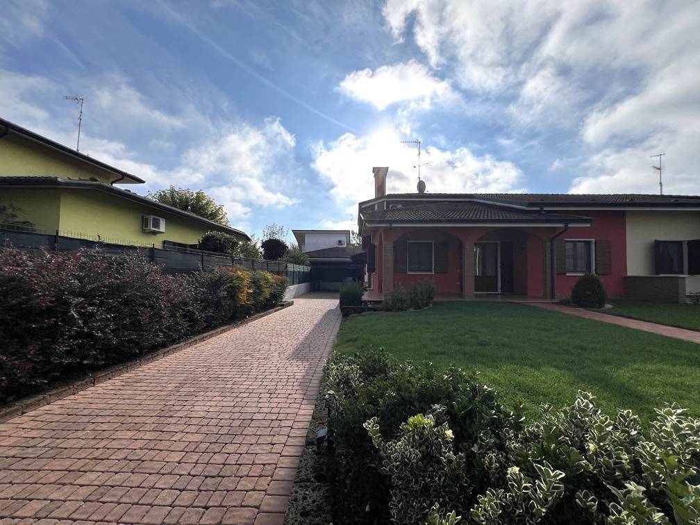 Villa a Castelbelforte - Foto 5