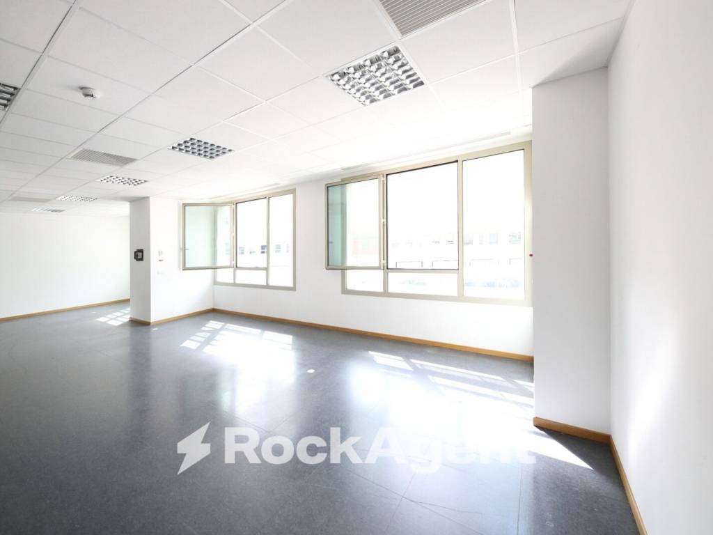 Immobile a Genova in Via Enrico Albareto, 21 - Foto 2