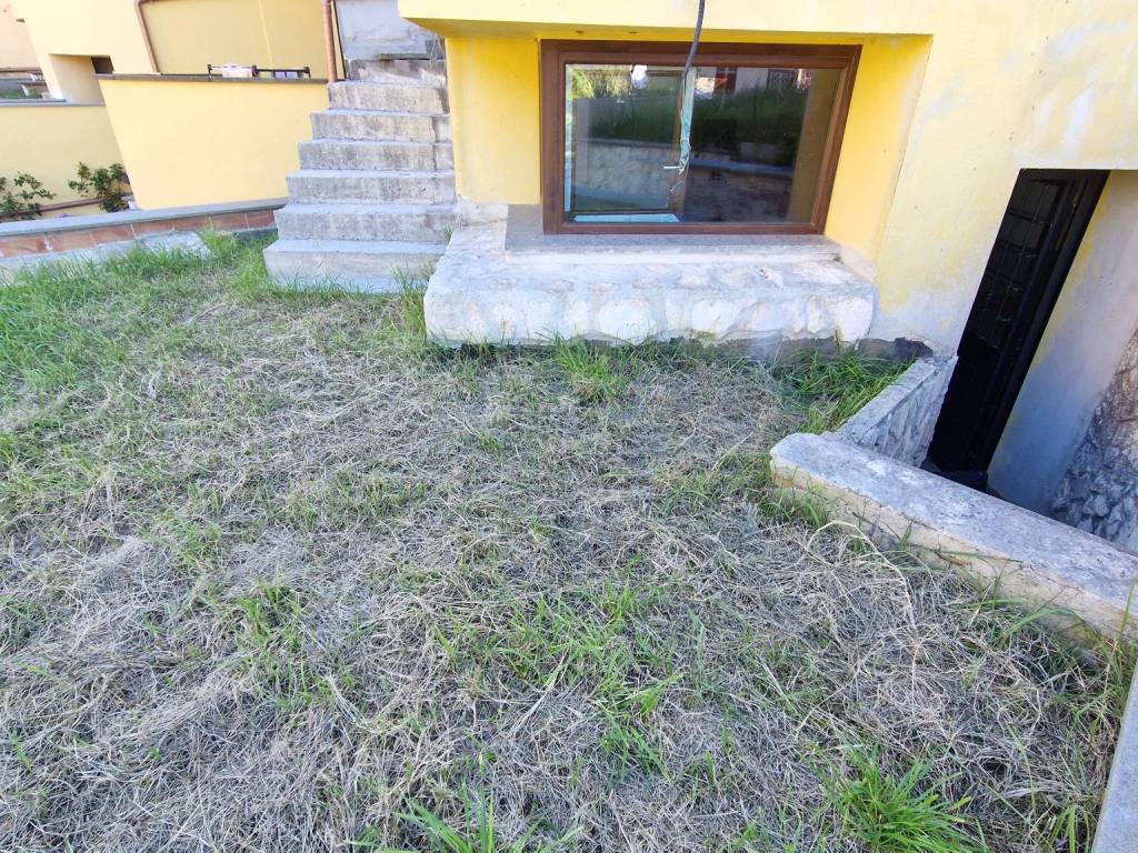 Villetta a schiera a Monte porzio catone in Via Galileo Galilei, 3 - Foto 3