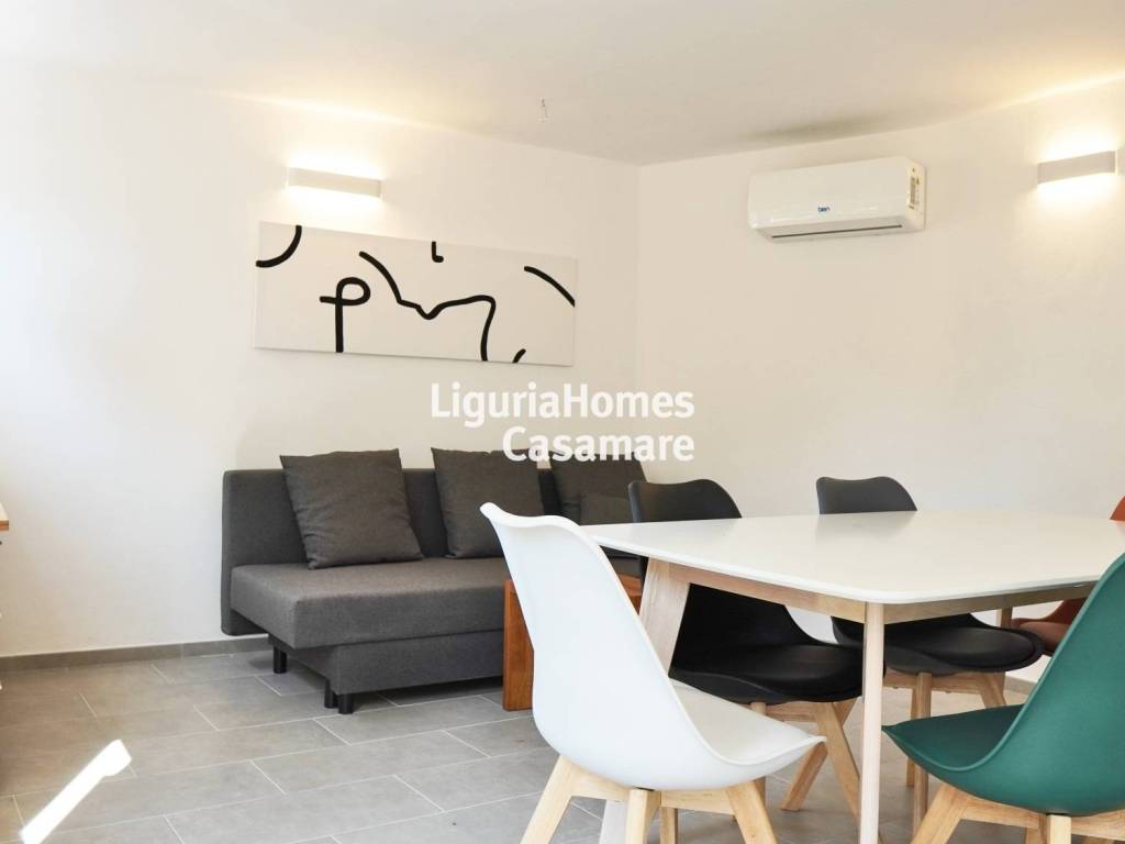 Villa a Imperia in Via Fanny Roncati Carli, 194 - Foto 2