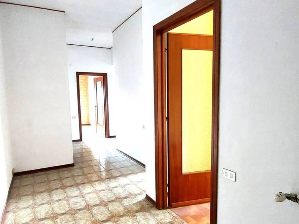 Appartamento a Cairo montenotte in Via Andrea Colla No Number - Foto 4