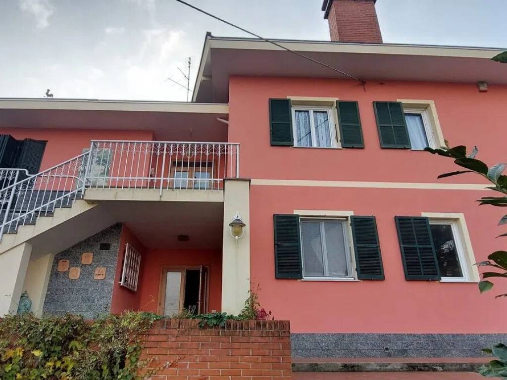 Villa a Carcare in Via Nicolo Tommaseo, 8 - Foto 2