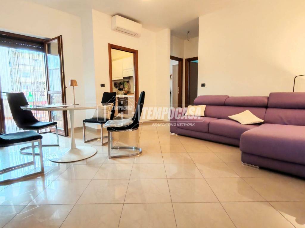 Appartamento a Gioia del colle in Via Padre Semeria - Foto 5