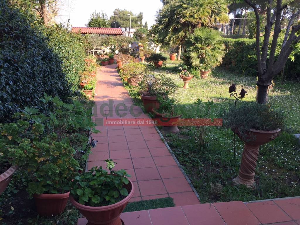 Villa a Livorno in via numa campi - Foto 4