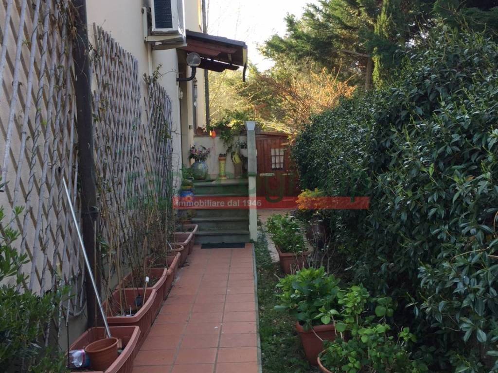 Villa a Livorno in via numa campi - Foto 5