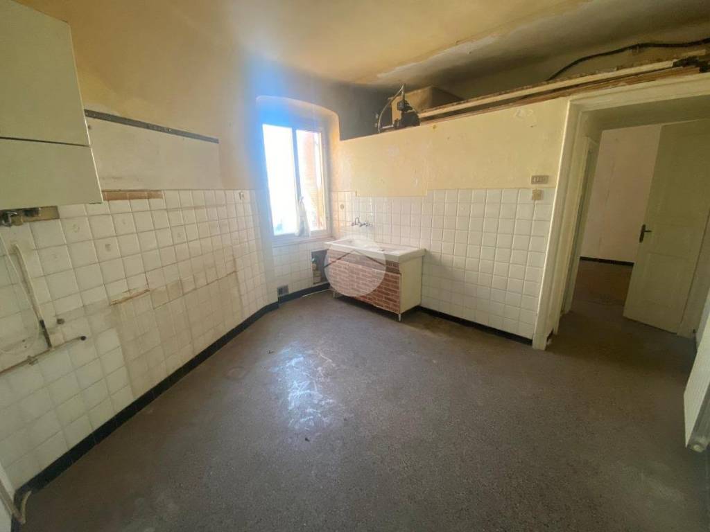 Appartamento a Genova in Via Adelaide Cairoli, 6 - Foto 3