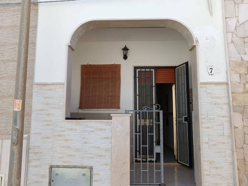 Appartamento a Manduria in Via Isole Eolie, 7 - Foto 3
