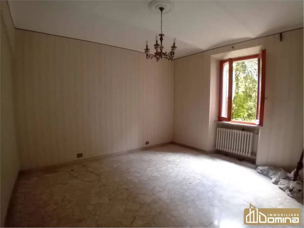 Appartamento a Fiuminata in Strada Septempedana - Foto 3