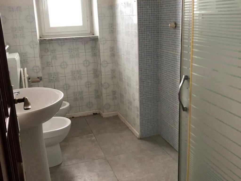 Appartamento a Chieri in Via David Levi - Foto 5