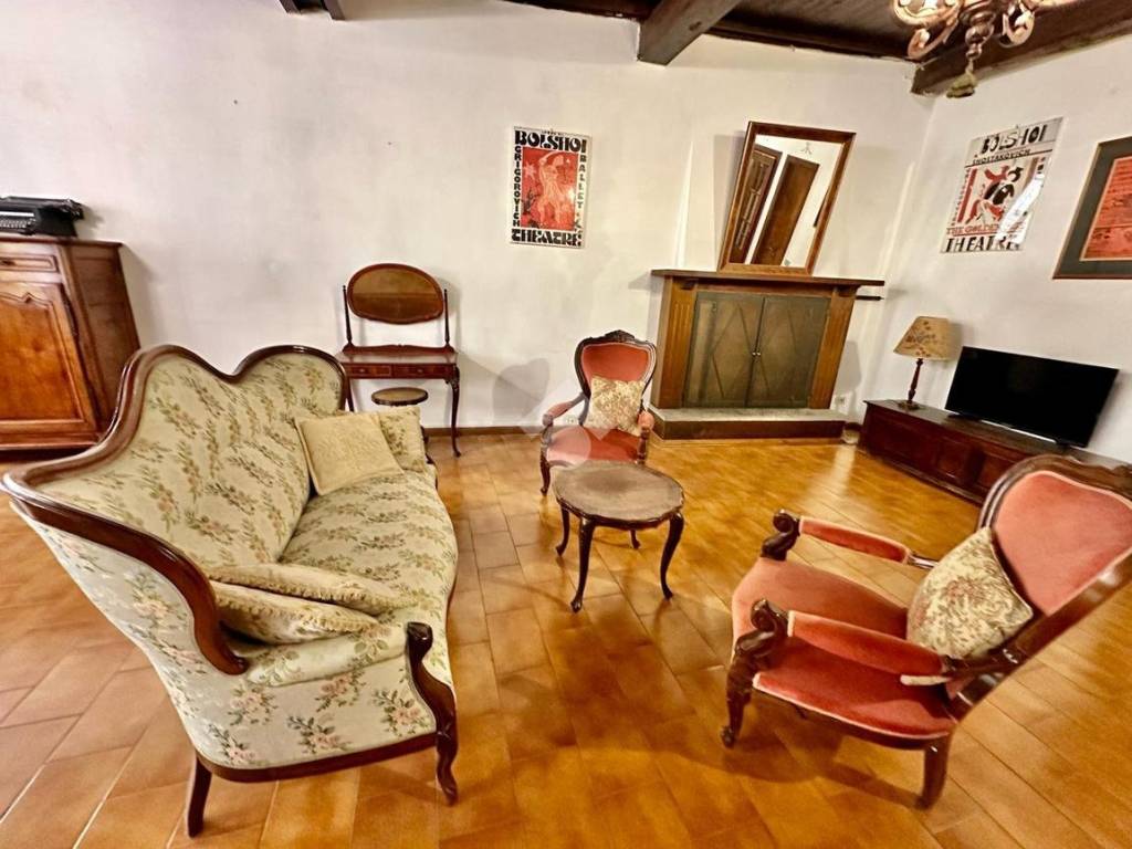 Appartamento a Spoleto in Via Salara Vecchia - Foto 5