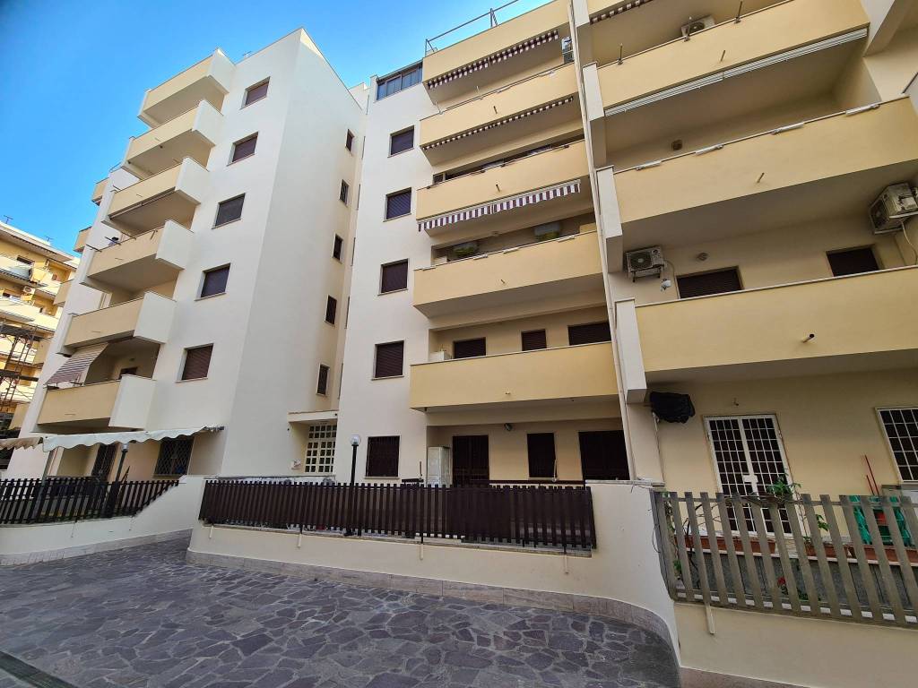 Appartamento a Nettuno in Via Fratelli Rosselli, 50 - Foto 2