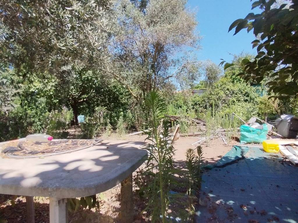 Terreno a Aprilia in Via delle Gardenie, 34 - Foto 3