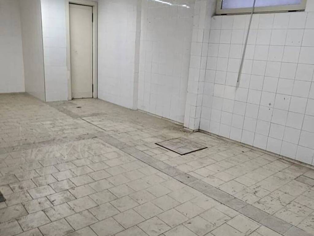 Box / garage a Salerno in Via Belvedere - Foto 2
