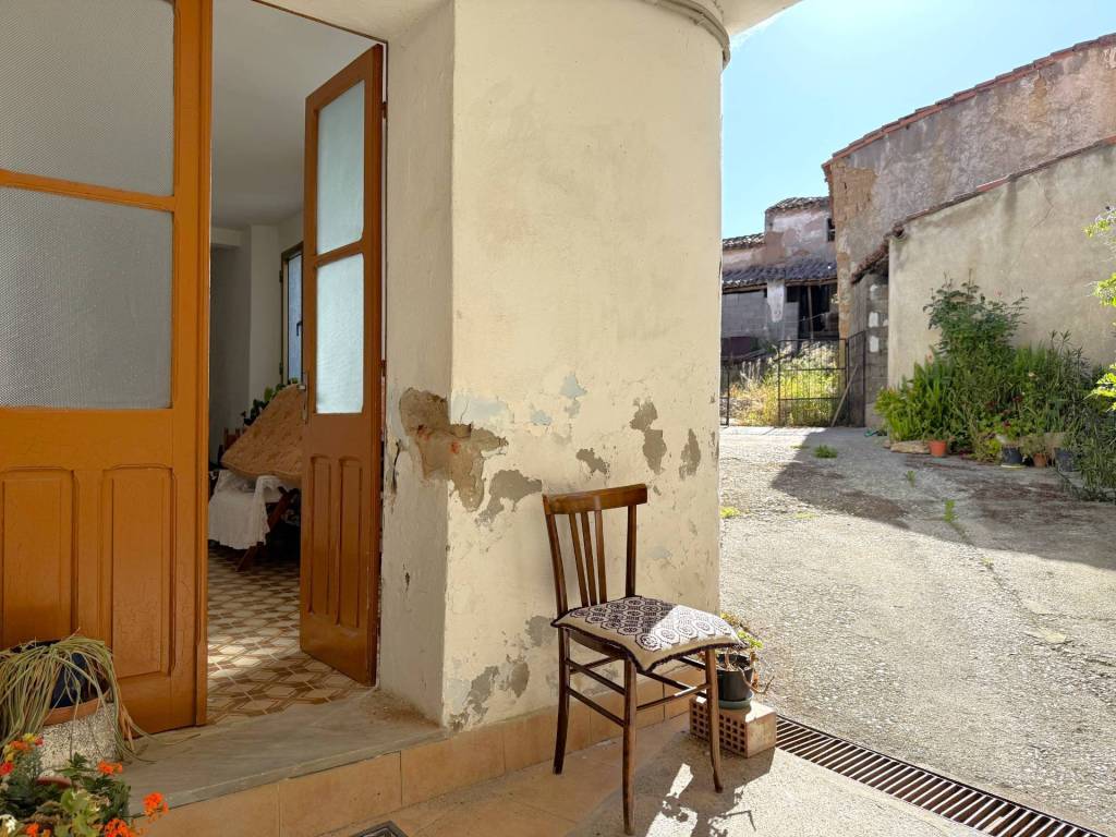 Casa indipendente a San vito in via Giuseppe Garibaldi, 2 - Foto 2