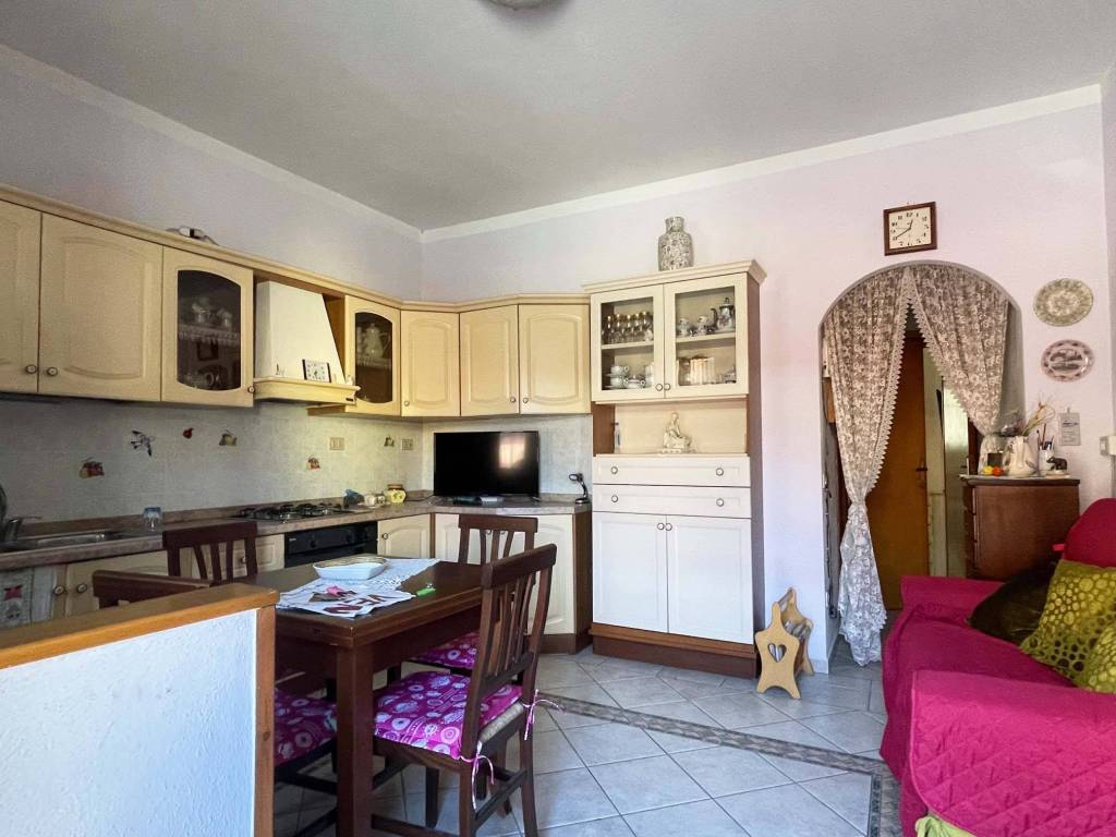 Casa indipendente a Siniscola in Via Isalle, 6 - Foto 2