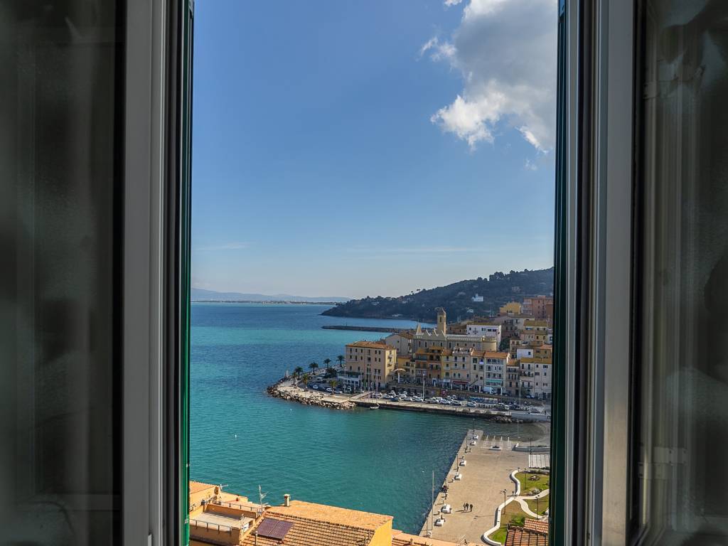 Appartamento a Monte argentario in Via Martiri D'Ungheria, 23 - Foto 2