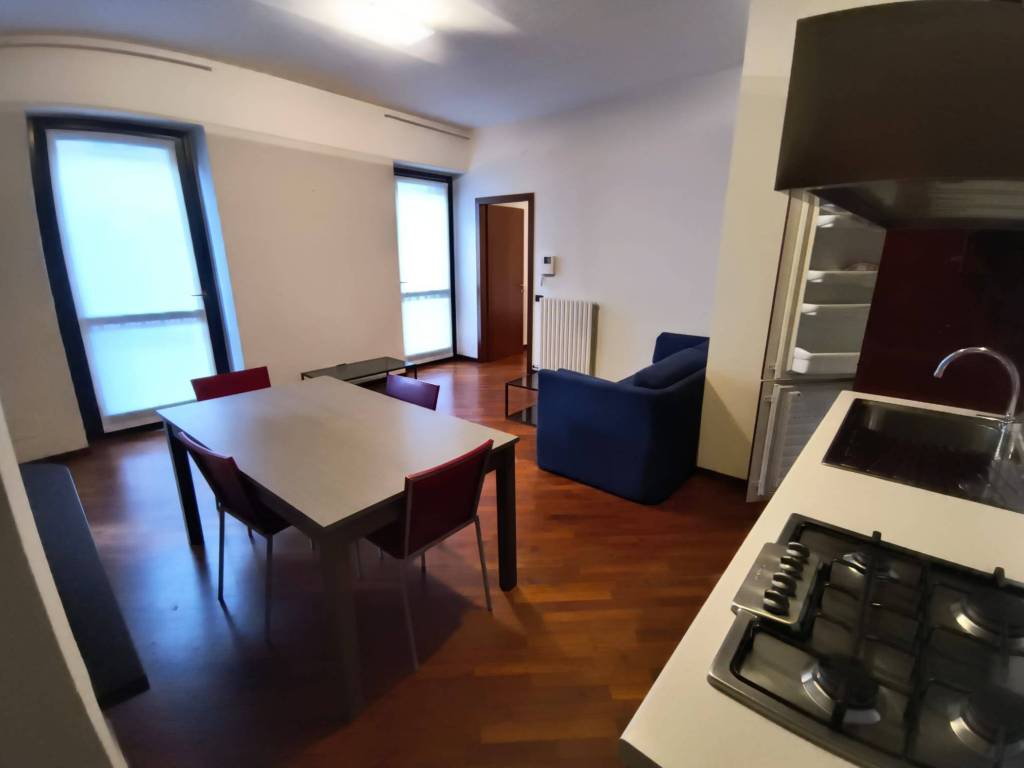 Appartamento a Lodi in Piazzale Medaglie d'Oro - Foto 2