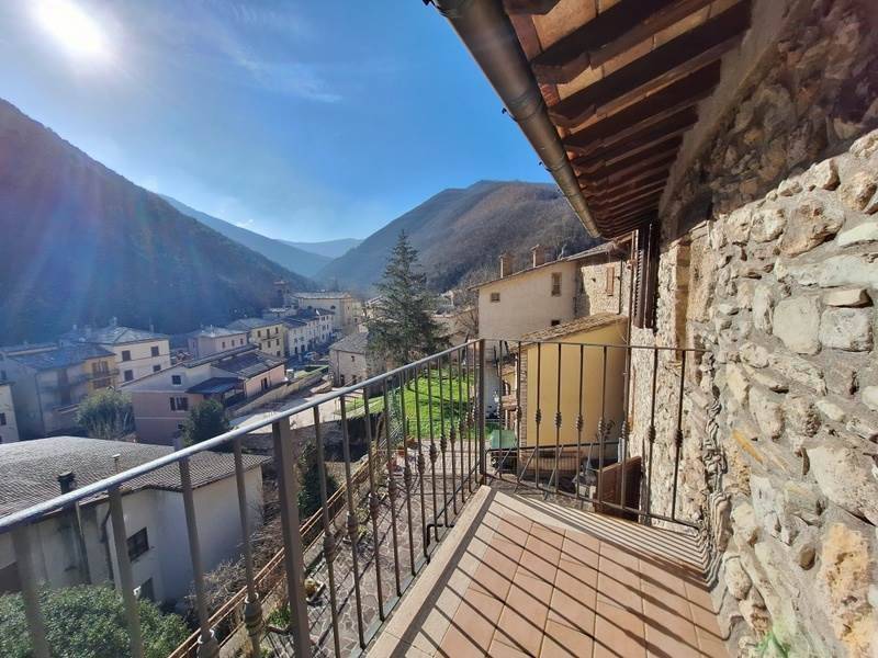 Casa indipendente a Sefro - Foto 2