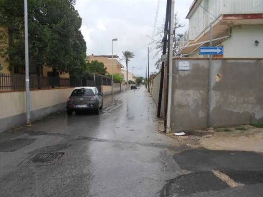 Terreno a Modica in Via Delle Mimose S.N.C. - Foto 2