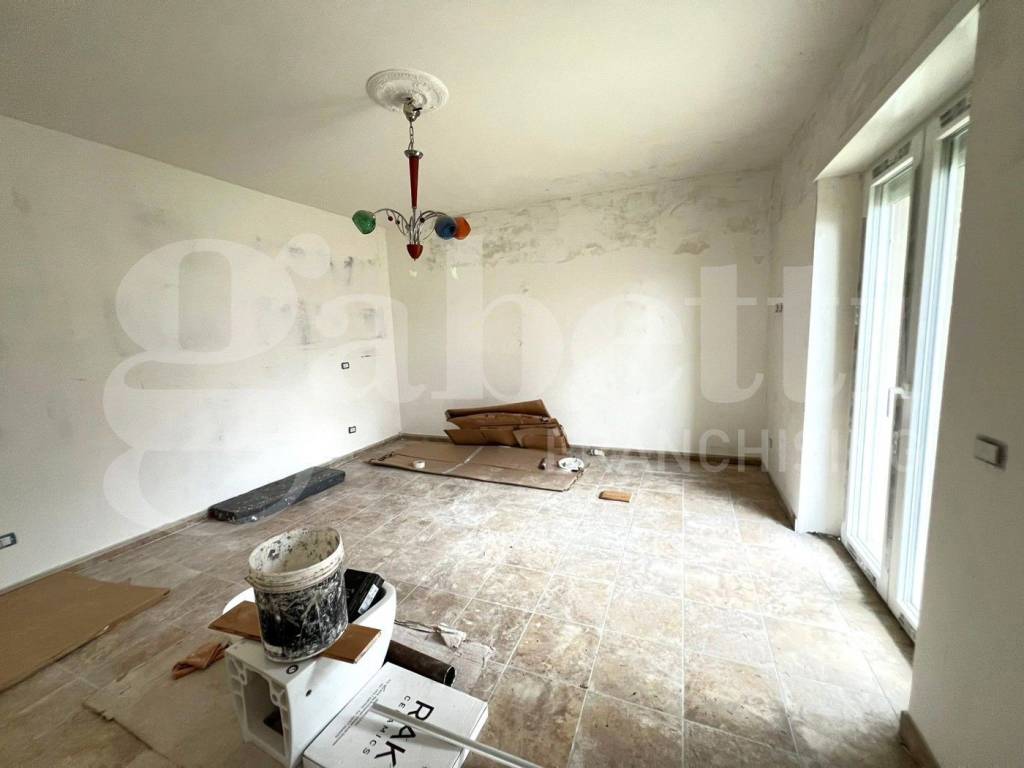 Villa a Isernia in C.da Colle Pagano, sn - Foto 5