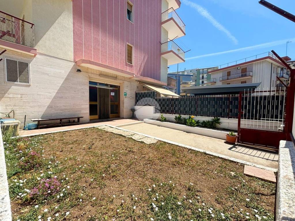 Immobile a Manfredonia in MANFREDONIA Via Don Silvestro Mastrobuoni, 4 - Foto 4