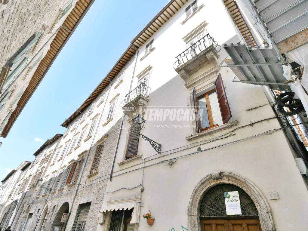 Appartamento a Ascoli piceno in Corso Giuseppe Mazzini 80 - Foto 2