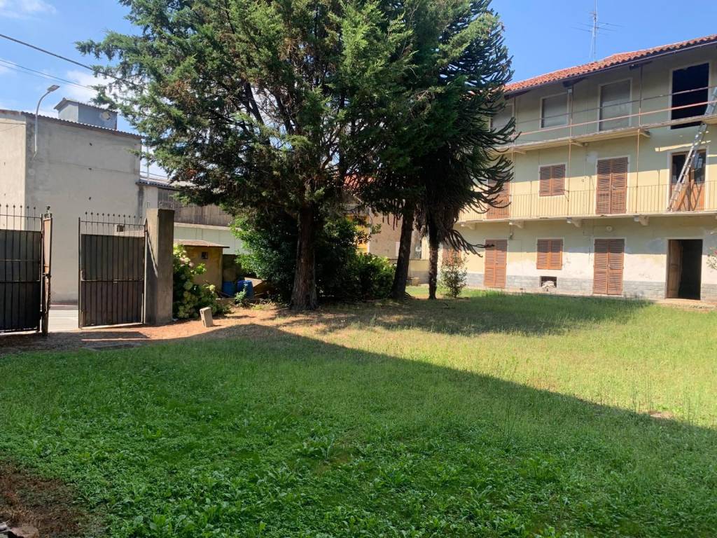 Casa indipendente a Zimone in Via Piverone, 3 - Foto 3