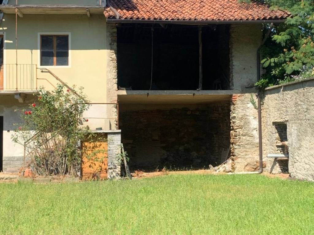 Casa indipendente a Zimone in Via Piverone, 3 - Foto 4