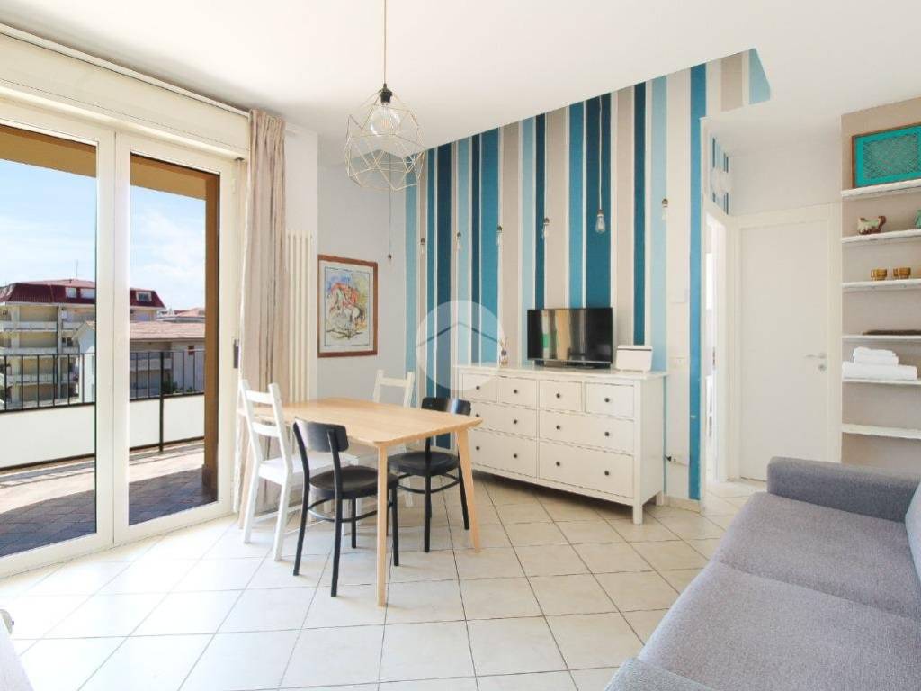 Appartamento a Alba adriatica in Via Rovigo, 3 - Foto 2