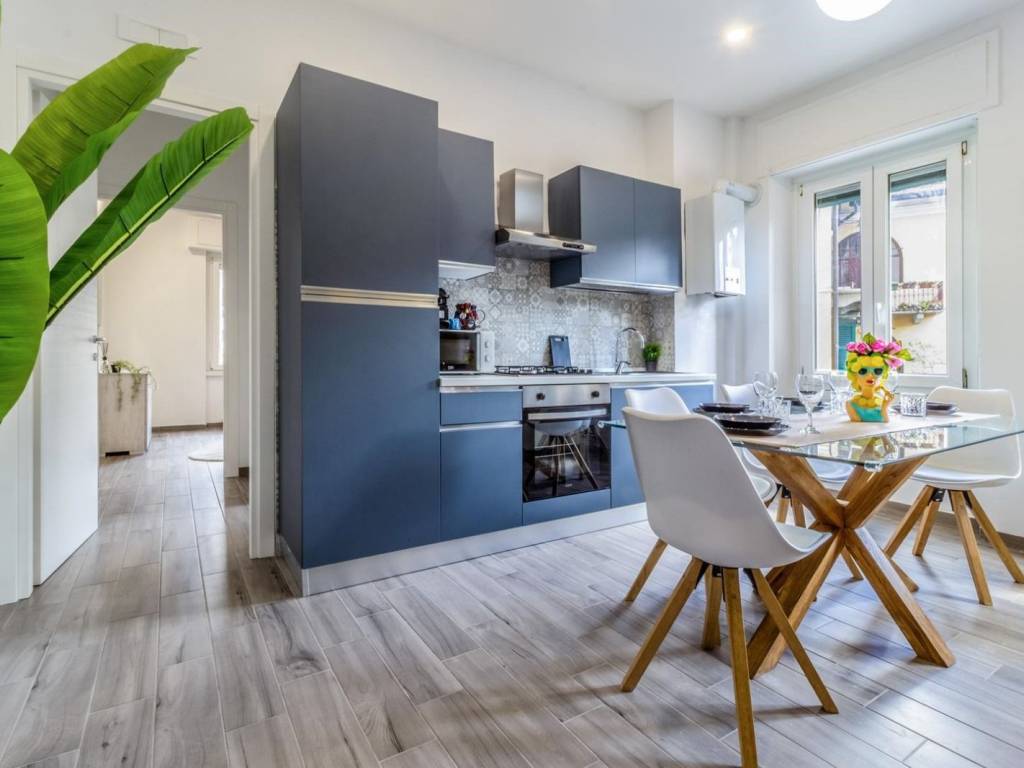 Appartamento a Como in Viale Giulio Cesare - Foto 2