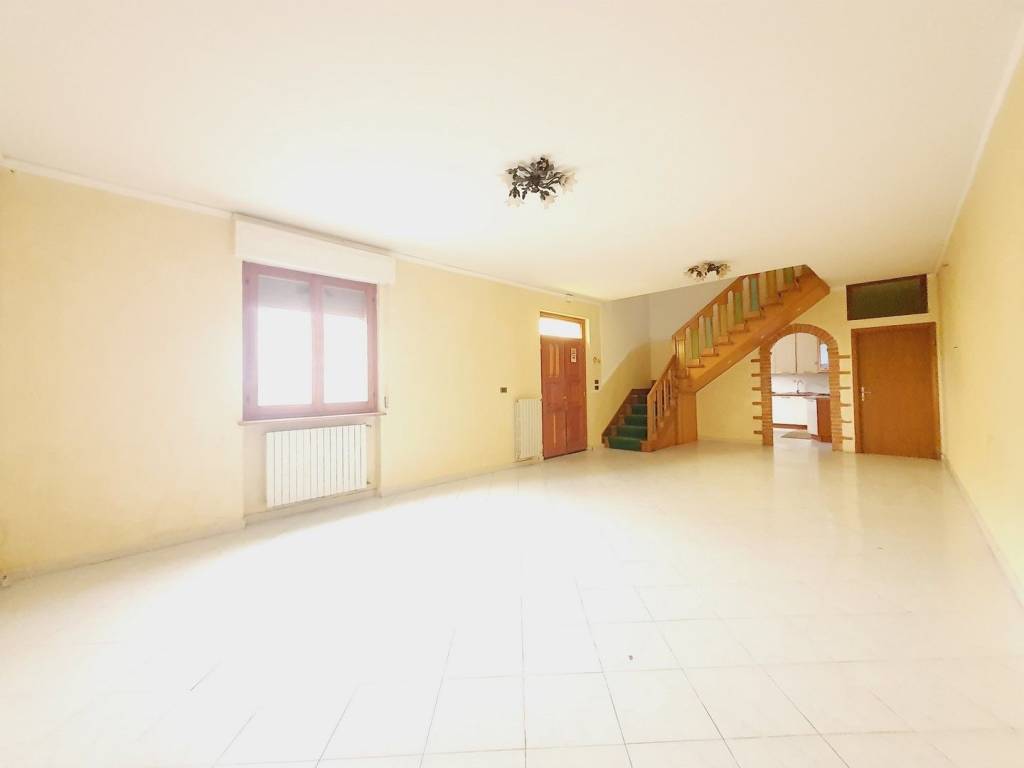 Appartamento a Marciano della chiana in Via della Pescaia, 7 - Foto 2