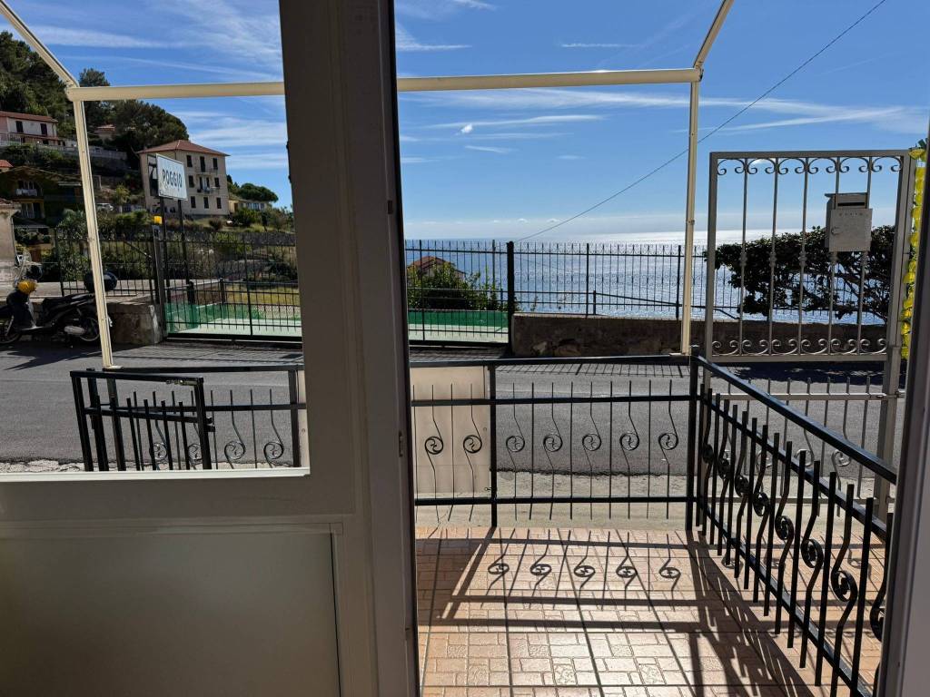 Appartamento a Sanremo in Via Val D'Olivi, 379 - Foto 4