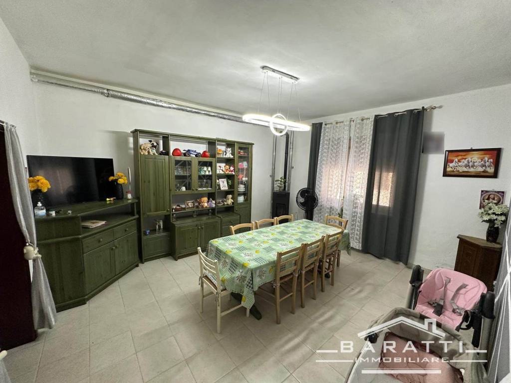 Casa indipendente a Roverbella - Foto 4