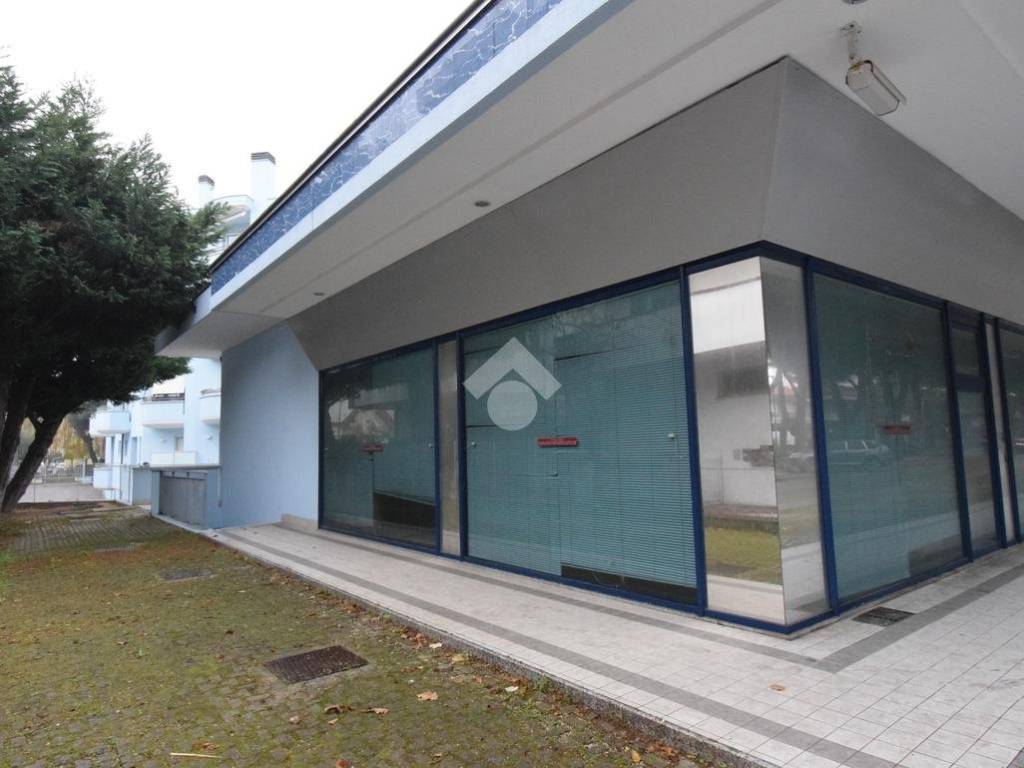 Immobile a Riccione in Viale Emilia, 26 - Foto 4