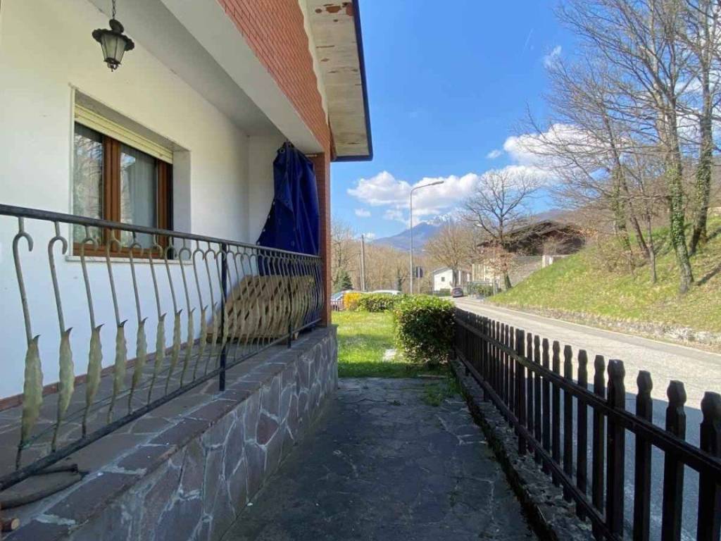 Villa a Ventasso in Via Marmoreto - Foto 3