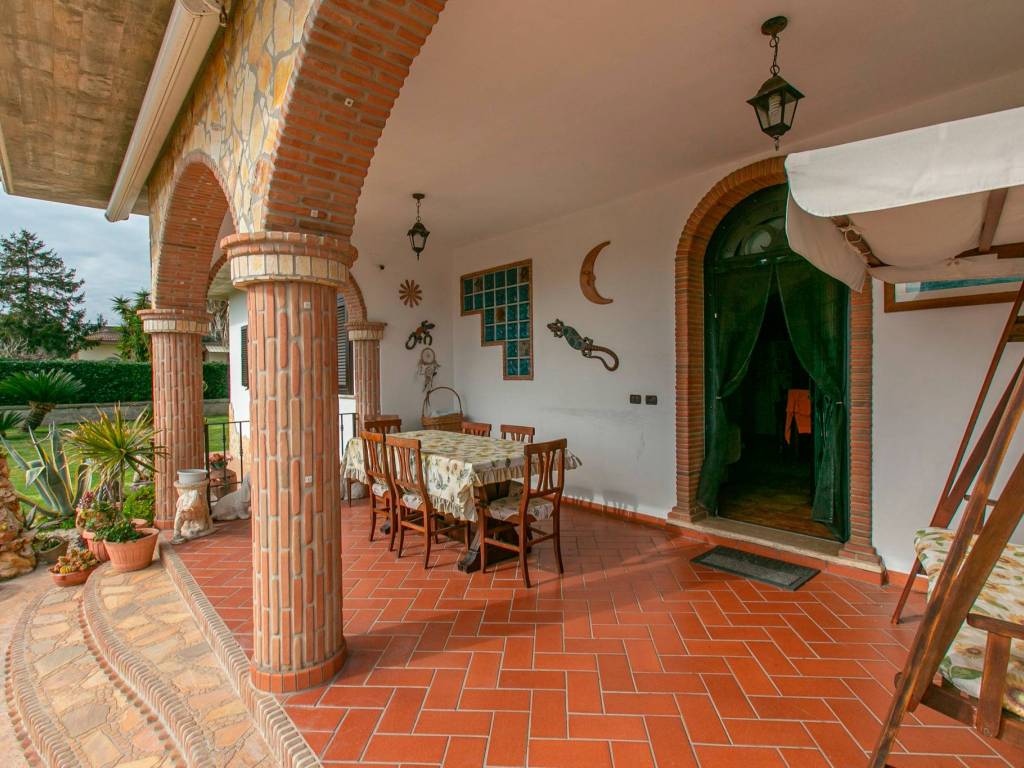 Villa a Aprilia in Via Stromboli, 8 - Foto 2