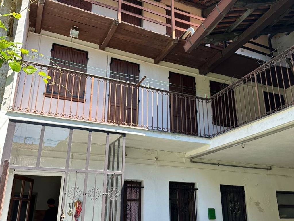 Casa indipendente a Zimone in Via Chiesa, 22 - Foto 4