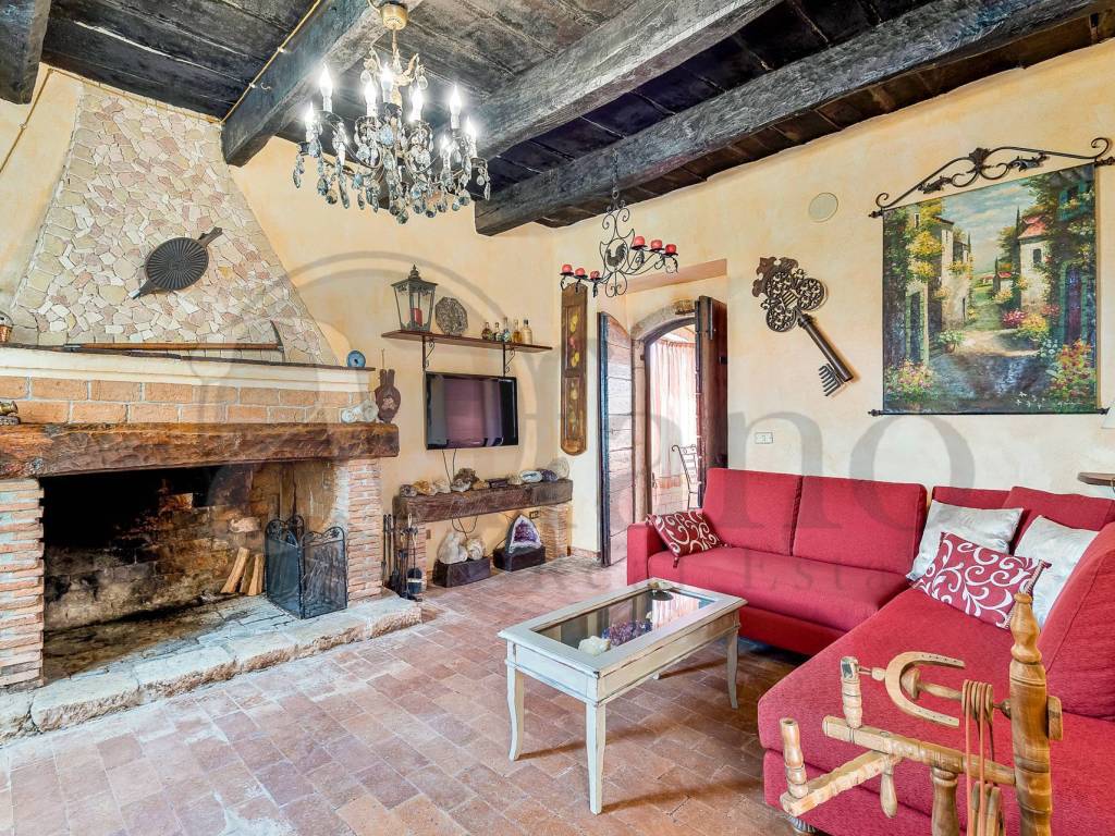 Rustico / casale a Arce in Via Frassi - Foto 2