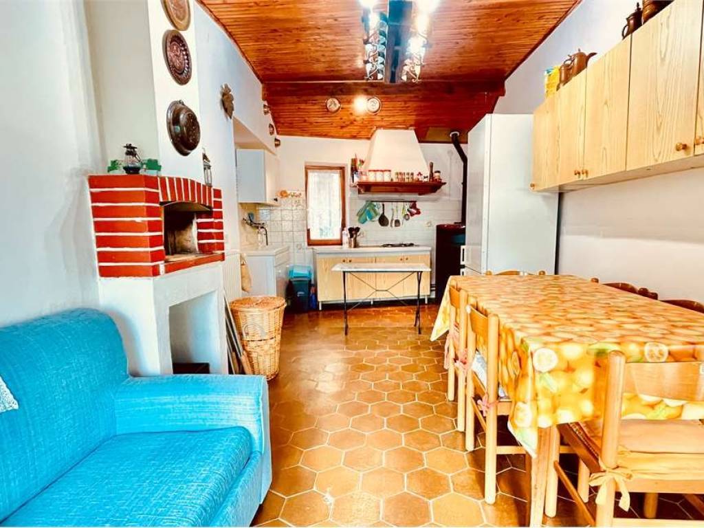 Casa indipendente a Pieve di teco in Via Sant'Antonio, 12 - Foto 3