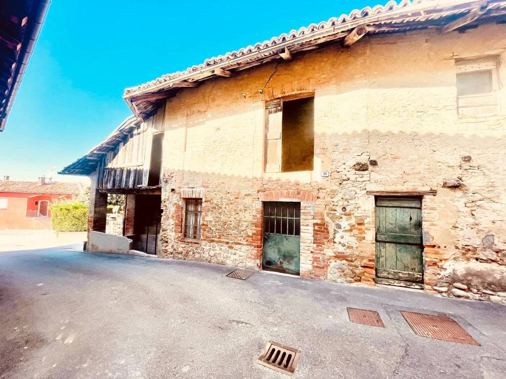 Rustico / casale a Castiglione falletto in Via Vittorio Alfieri, 18 - Foto 3