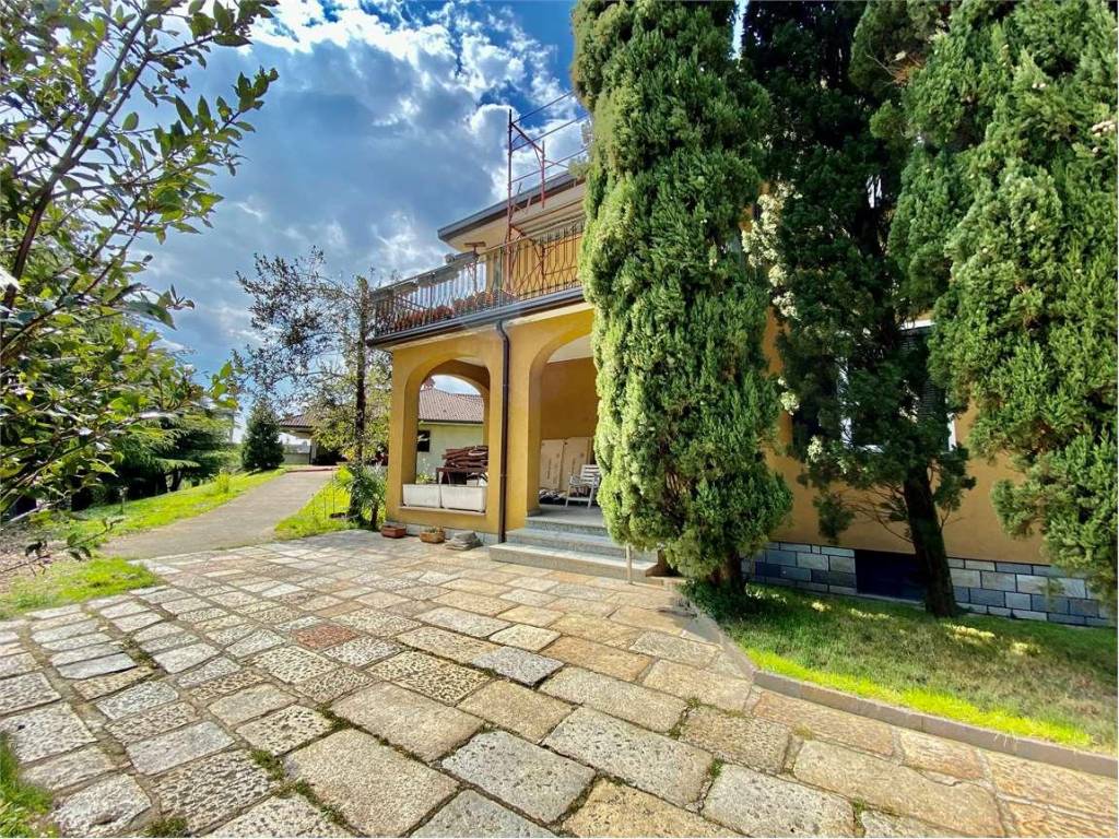 Villa a Cesana brianza in Via Giuseppe Parini - Foto 3