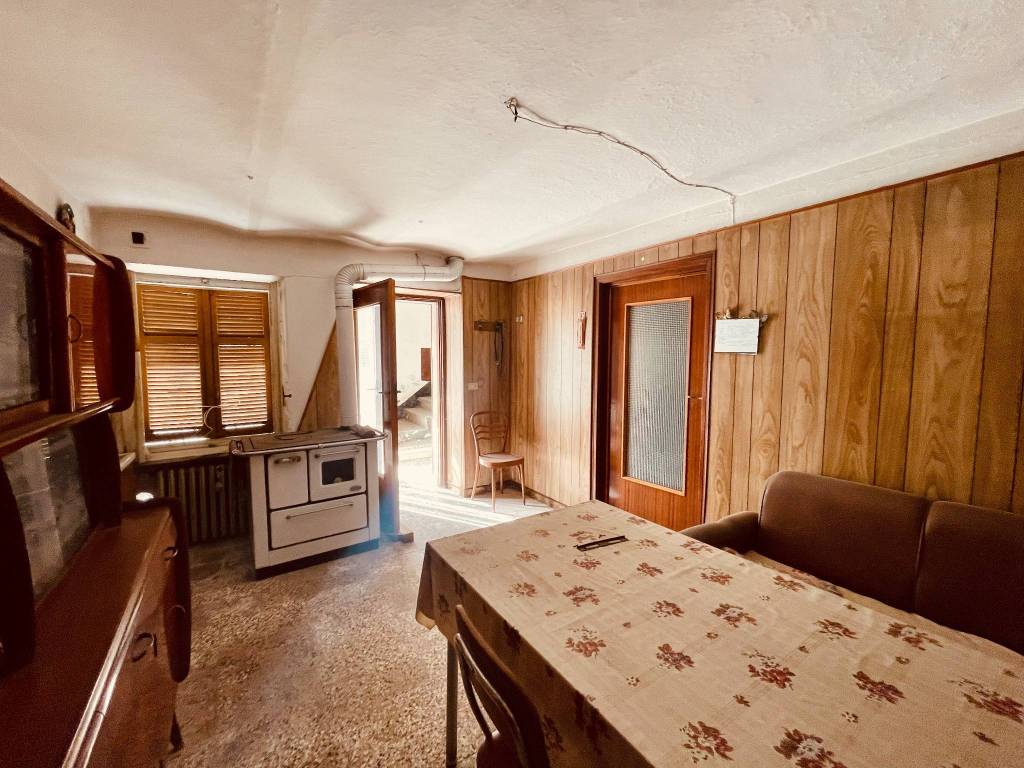 Casa indipendente a Belvedere langhe in Via Giuliani, 10 - Foto 4