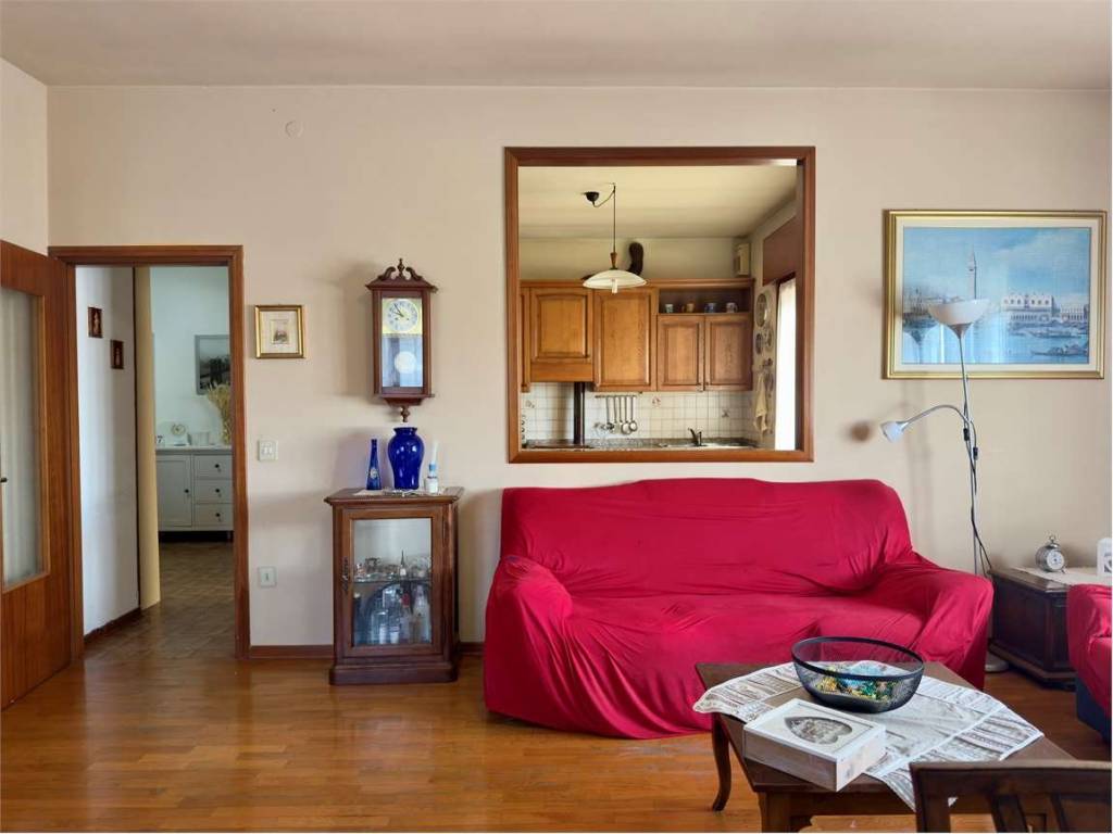 Appartamento a Susegana in Via 4 Novembre - Foto 4