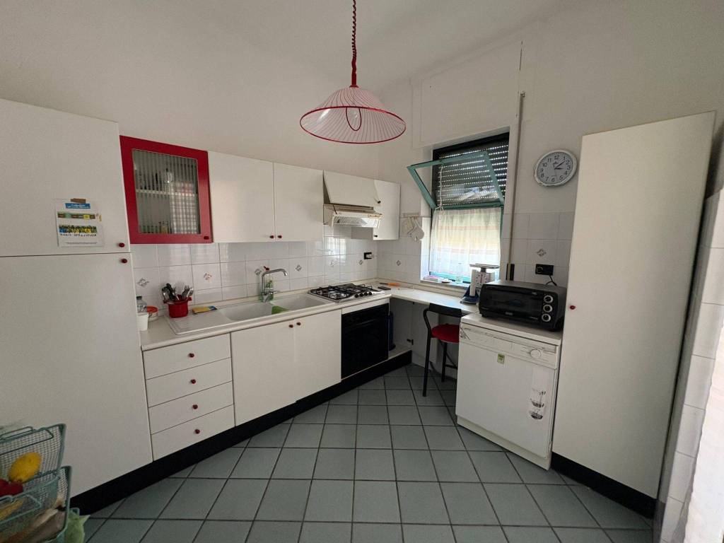 Appartamento a Bernalda in Viale Jonio - Foto 3