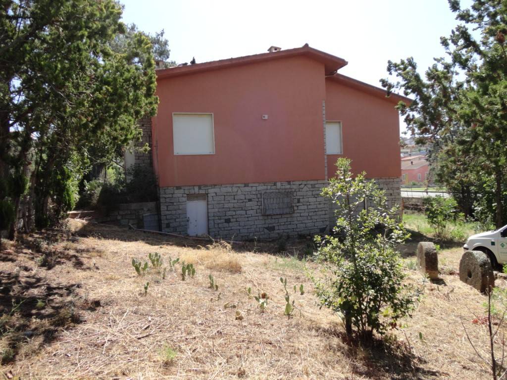Villa a Arzachena in Via Tiziano - Foto 4