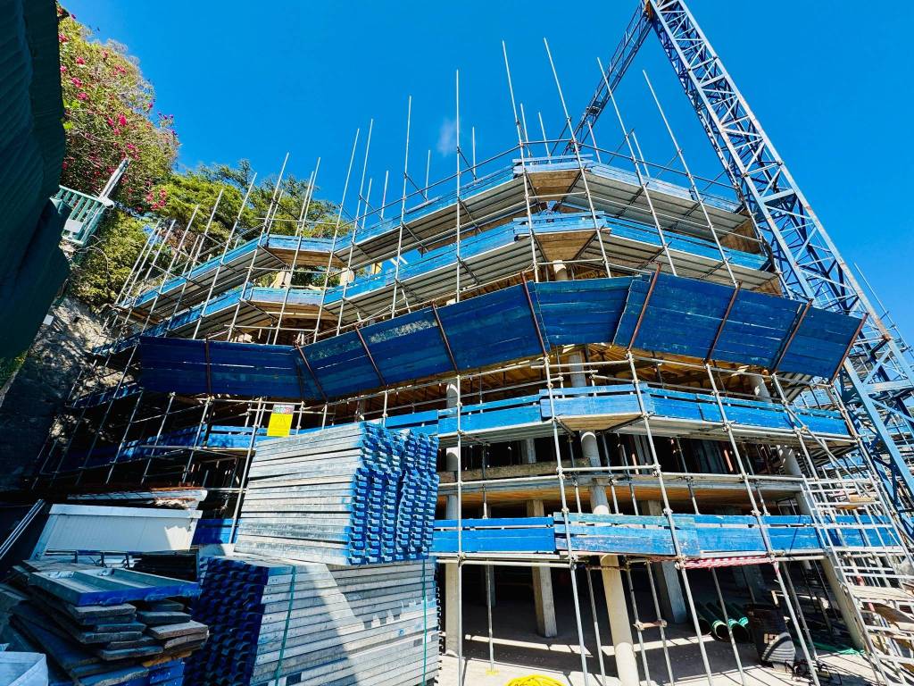 Appartamento a Bordighera in Via Charles Garnier, 21 - Foto 5